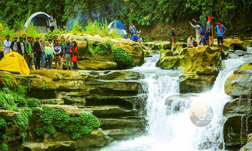 বাংলার নায়াগ্রা নাফাখুম দিনে জলে স্নান, রাতে জ্যোৎস্নায়