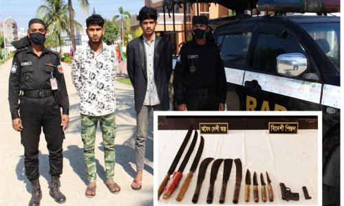 দক্ষিণ চট্টগ্রামে অস্ত্রসহ গ্রেপ্তার ২