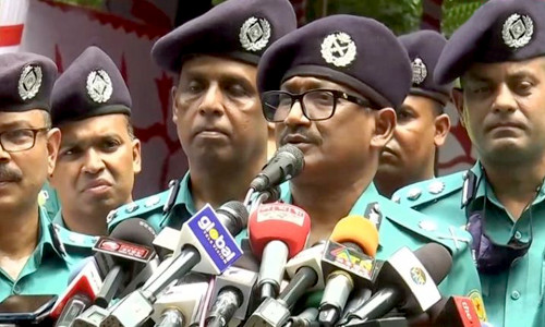 রমনা বটমূল ও মঙ্গল শোভাযাত্রায় জঙ্গী হামলার আশঙ্কা করছে ডিএমপি