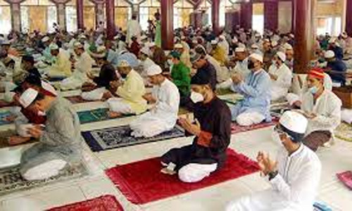 রাঙামাটিতে ঈদেরদিন বৃষ্টি হলেই জামাত স্ব-স্ব মসজিদে