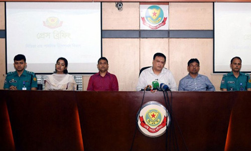 সারাদেশে পদ্মা সেতুর উদ্বোধনী অনুষ্ঠানের জন্য কাজ করছে পুলিশ