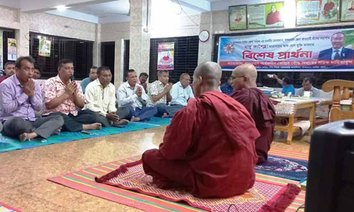 বান্দরবান জেলা পরিষদ চেয়ারম্যান ক্যশৈহ্লার রোগ মুক্তি কামনায় সমবেত প্রার্থনা