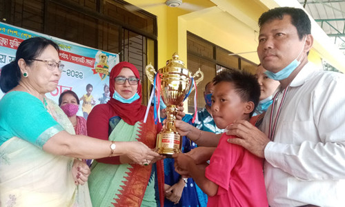 রাঙামাটিতে বঙ্গবন্ধু ও বঙ্গমাতা প্রাথমিকের ফুটবলের ফাইনাল অনুষ্ঠিত