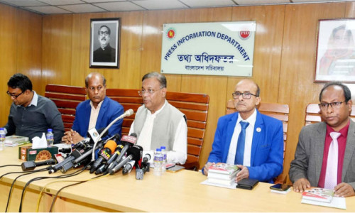 বোমা রাখা অফিসে তন্ন তন্ন তল্লাশিই স্বাভাবিক: তথ্যমন্ত্রী