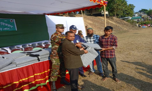 জুরাছড়ি সেনা জোনের উদ্যোগে শীতবস্ত্র বিতরণ
