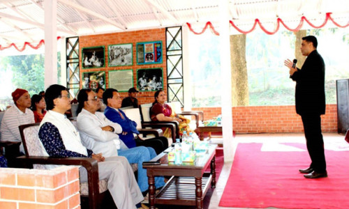 কাপ্তাইয়ে জনপ্রতিনিধি ও হেডম্যানদের সাথে মতবিনিময়