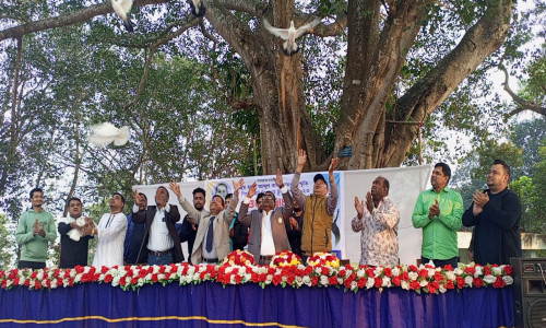 রাঙামাটিতে মরহুম হাজী আব্দুল বারী মাতাব্বর স্মৃতি শর্ট পিচ নাইট ক্রিকেট টুর্নামেন্ট উদ্বোধন