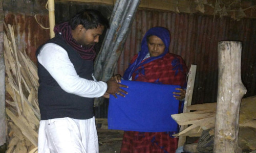 রাঙামাটিত শীতার্তদর মাঝ তরুণ ব্যবসায়ী আরফান আলীর শীতবস্ত্র বিতরণ