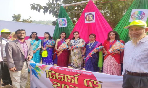 কাপ্তাইয়ে নারানগিরি ক্লাস্টার এর আয়োজনে টিচার্স ডে অনুষ্ঠিত