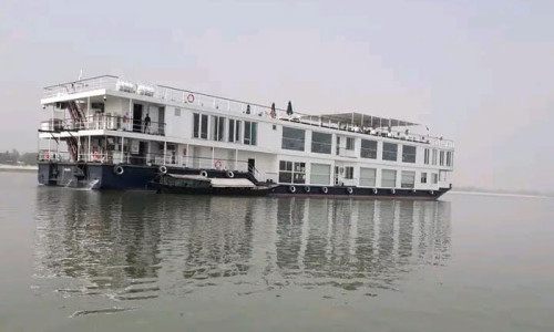 কুড়িগ্রাম চিলমারী নদীবন্দরে বিশ্বের দীর্ঘযাত্রার প্রমোদতরি ‘গঙ্গা বিলাস’