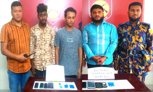 বান্দরবানে ফের ৩ মাদক কারবারী আটক