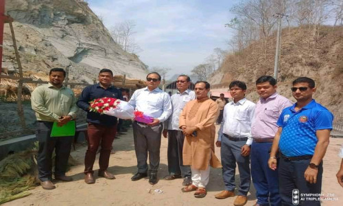 বান্দরবানে বিভিন্ন উন্নয়ন কাজের পরির্দশন করলেন- নিখিল কুমার