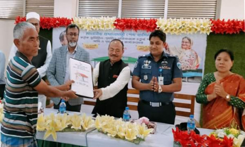 বঙ্গবন্ধুর স্বপ্ন বাস্তবায়ন করে যাচ্ছেন প্রধানমন্ত্রী