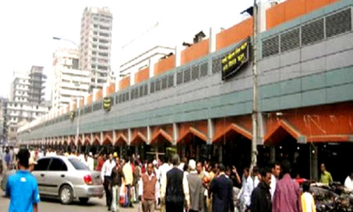 বায়তুল মোকাররম মার্কেটে আগুন