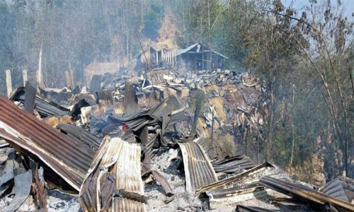 বিলাইছড়ির কেংরাছড়ি বাজারে ভয়াবহ অগ্নিকান্ড, পুড়ে ছাই ৫০ দোকান ও বসতঘর