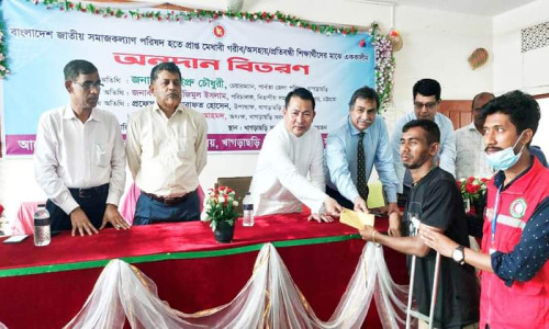 প্রধানমন্ত্রী শেখ হাসিনা সকল শিক্ষার্থীদের নিয়ে স্মার্ট বাংলাদেশ গড়ার স্বপ্ন দেখছেন:মংসুইপ্রু চৌধুরী