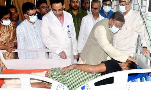 সাধারণ মানুষেরা কেন বিএনপির অপরাজনীতি ও হিংস্রতার শিকার হলো : তথ্যমন্ত্রীর প্রশ্ন