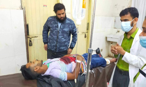 বান্দরবানের মেঘলা পর্যটন কেন্দ্রে পর্যটককে ছুরিকাঘাত