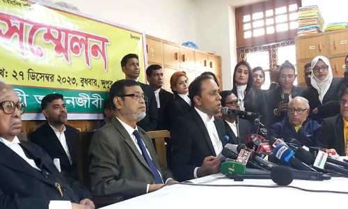 দেশের সব আদালত বর্জনের ঘোষণা বিএনপিপন্থি আইনজীবীদের