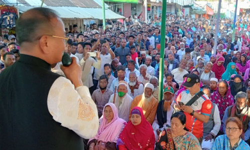 মাটিরাঙার তাইন্দংয়ে নৌকার পথসভায় হাজারো মানুষের ঢল