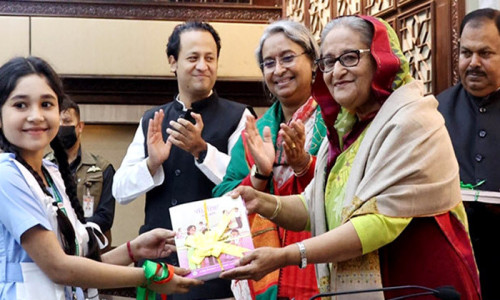 বই উৎসব উদ্বোধন করলেন প্রধানমন্ত্রী