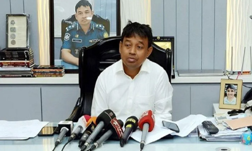 রিজভীকে আইনের আওতায় আনতে খোঁজা হচ্ছে- ডিবিপ্রধান