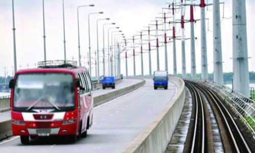 বঙ্গবন্ধু সেতুতে ৩২ ঘণ্টায় ৪ কোটি ১৩ লাখ ২ হাজার টাকা টোল আদায়