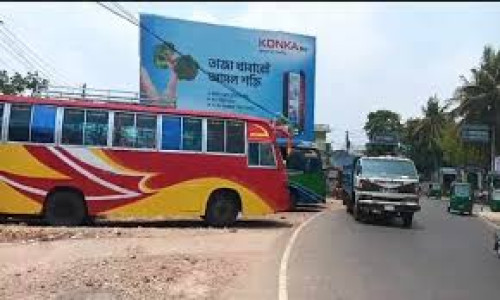 বাস ধর্মঘটে রাঙামাটিতে চরম দূর্ভোগে যাত্রী সাধারণ