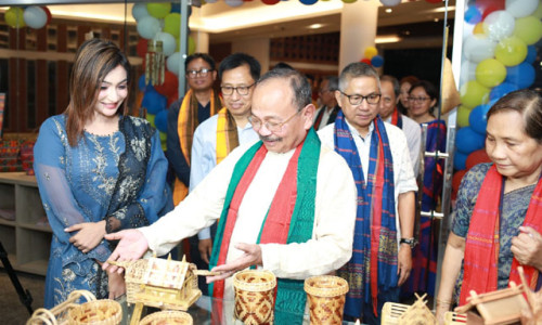 রাজধানীতে পার্বত্য তিন জেলার সংস্কৃতি ও ঐতিহ্যসমৃদ্ধ বিপনী বিতান উদ্বোধন করলেন পার্বত্য প্রতিমন্ত্রী