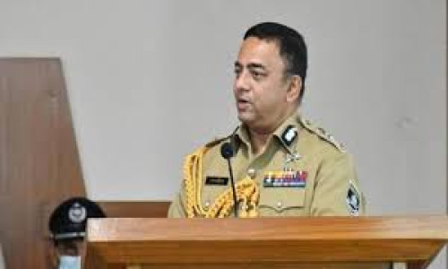সাবেক আইজিপি বেনজীর আহমেদের সম্পদ জব্দের আদেশ