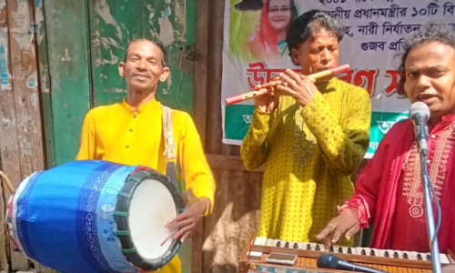 বাংলা ঢোল বাদক টুন্টু রাম দাশ : যন্ত্রের সাথে যার ভালোবাসা
