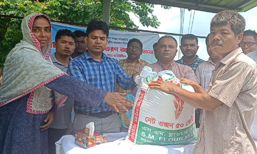 কাপ্তাইয়ে ৬৭৫ জন মৎস্যজীবিদের মাঝে ভিজিএফ চাল বিতরণ
