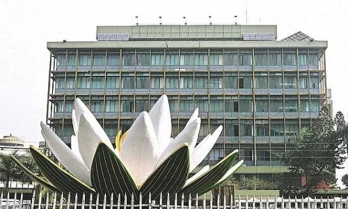 ব্যাংকারদের বিদেশভ্রমণের পথ খুলল
