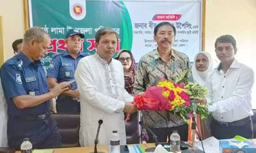 লামায় ৬ষ্ঠ উপজেলা পরিষদের প্রথম সভায় বীর বাহাদুর উশৈসিং এমপি
