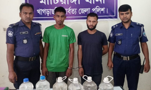 মাটিরাঙ্গায় চোলাই মদ ও ট্রাকসহ ২জন আটক