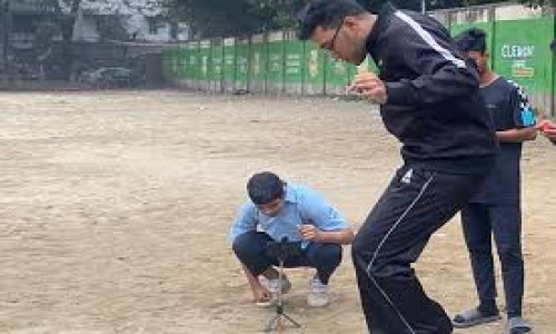 ফুটবল টো ট্যাপে ঢাকা বিশ্ববিদ্যালয়ের শিক্ষার্থীর বিশ্ব রেকর্ড