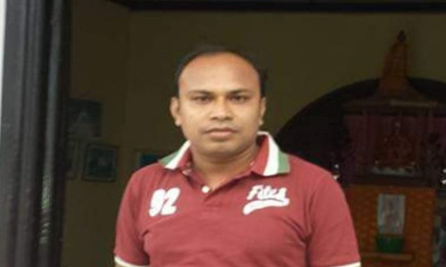 গ্রামের মানুষ জানেন ‘লটারির টাকায়’ বড় ব্যবসায়ী সোহেল, প্রশ্নপত্র ফাঁসে গ্রেপ্তার শুনে আশ্চর্য তাঁরা