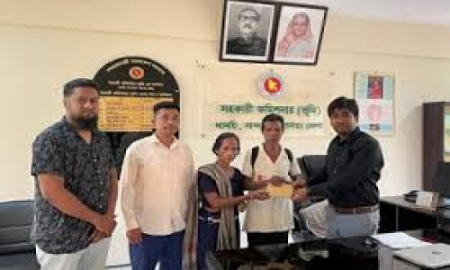 থানচিতে নৌকা ডুবে নিহত শিক্ষার্থীর পরিবারের পাশে উপজেলা প্রশাসন