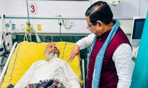 ভারতের পার্লামেন্ট চত্বরে বিরোধীদের সঙ্গে বিজেপি এমপিদের হাতাহাতি, দুজন আইসিইউতে