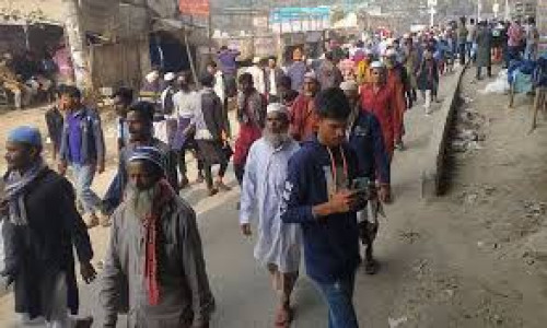 গাজীপুরে আখেরি মোনাজাত শেষে বাড়ি ফিরছেন মুসল্লিরা, যান চলাচলে ধীরগতি