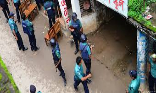 ‘জাহাজ বাড়ি’তে জঙ্গি নাম দিয়ে ৯ তরুণকে হত্যা, সাবেক আইজিপিসহ তিনজন কারাগারে