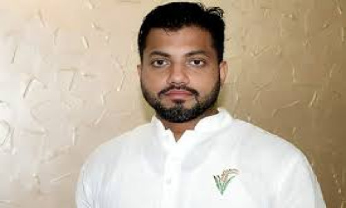 ইশরাককে মেয়র ঘোষণা করে গেজেট প্রকাশের বিষয়ে আইন মন্ত্রণালয়ের পরামর্শ চেয়েছে ইসি