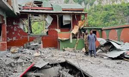 তথ্যযুদ্ধ: ভারত ও পাকিস্তান কি হামলা নিয়ে সত্য বলছে