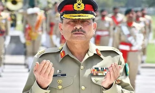 আসিম মুনির: পাকিস্তানের নতুন ‘সুলতান’